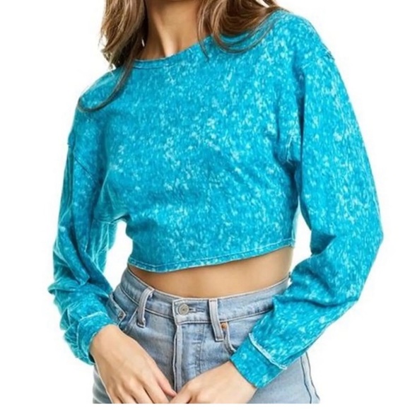 Free People Tops - Free People NWT Gorgeous Teal Blue Crop Shirt Workout Casual Top Size XS